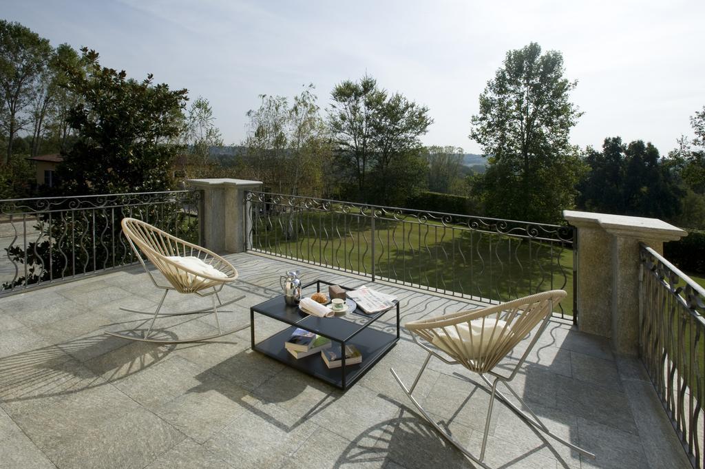Relais 23 Hotel & Ristorante Castelnuovo Belbo Exterior foto