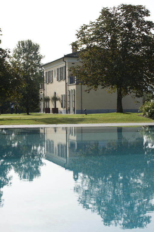 Relais 23 Hotel & Ristorante Castelnuovo Belbo Exterior foto